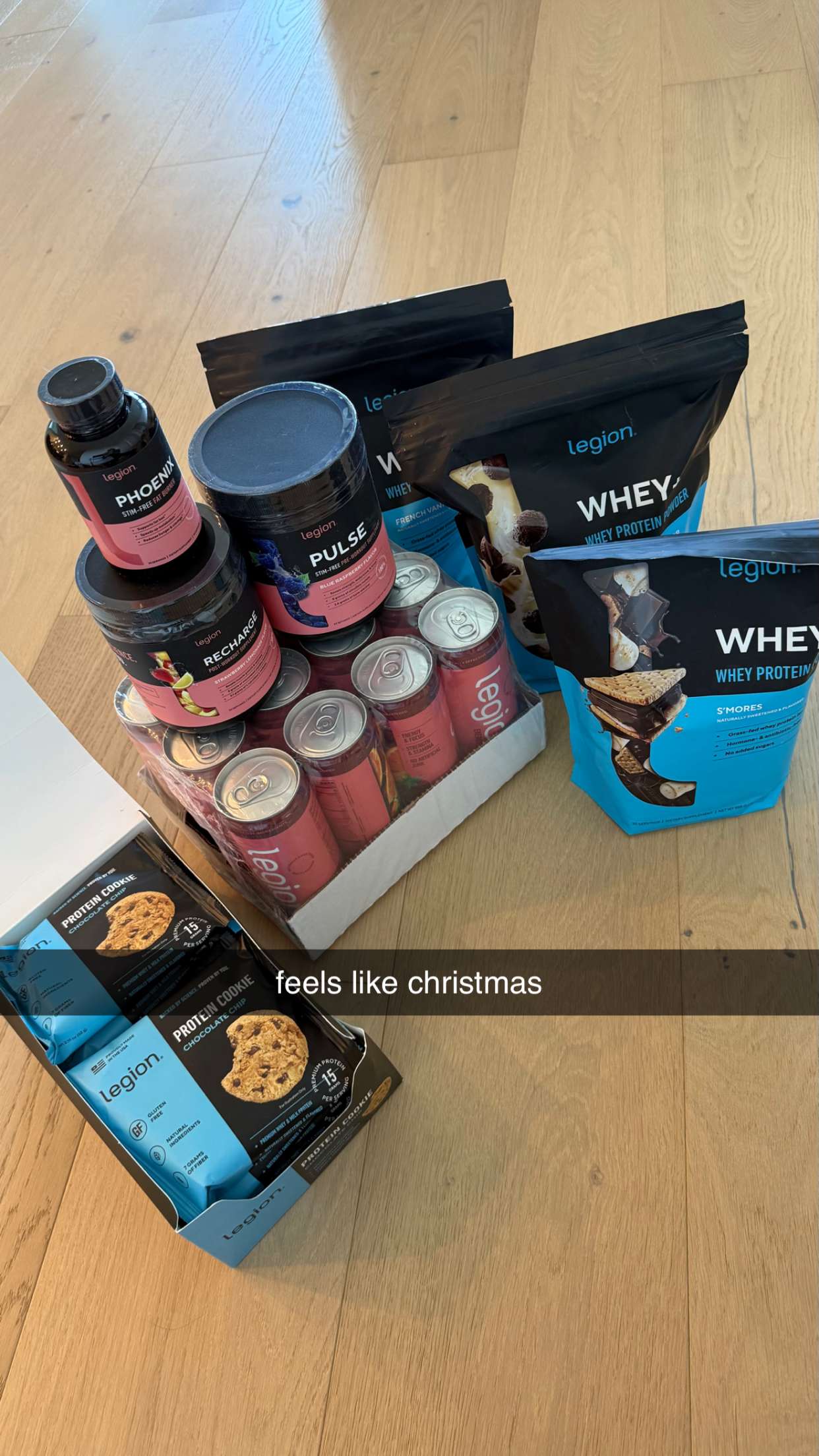 meelahrobbins snapchat image archive image