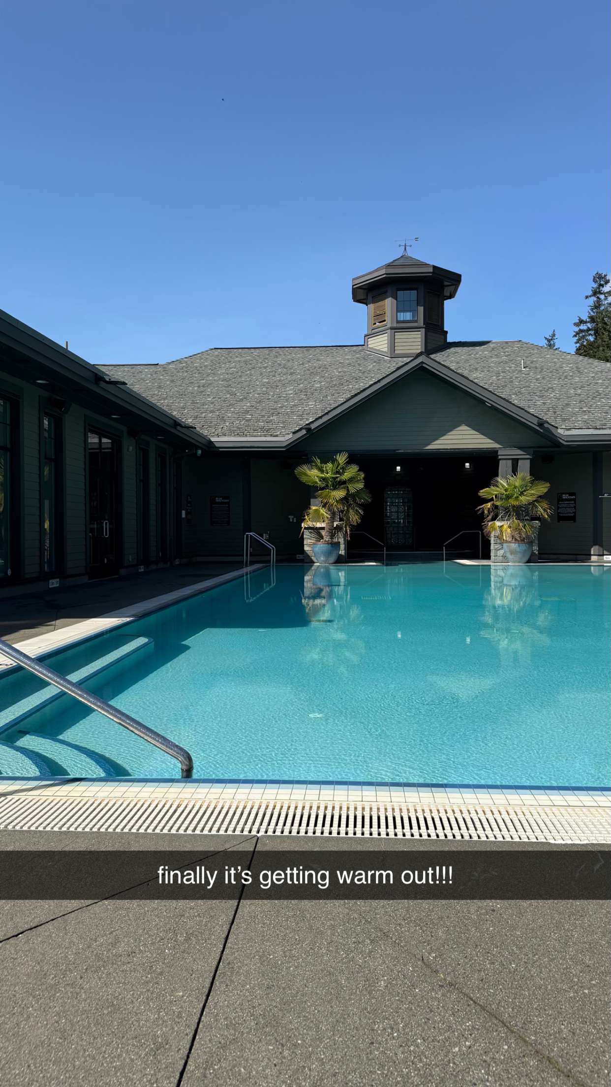 meelahrobbins snapchat image archive image