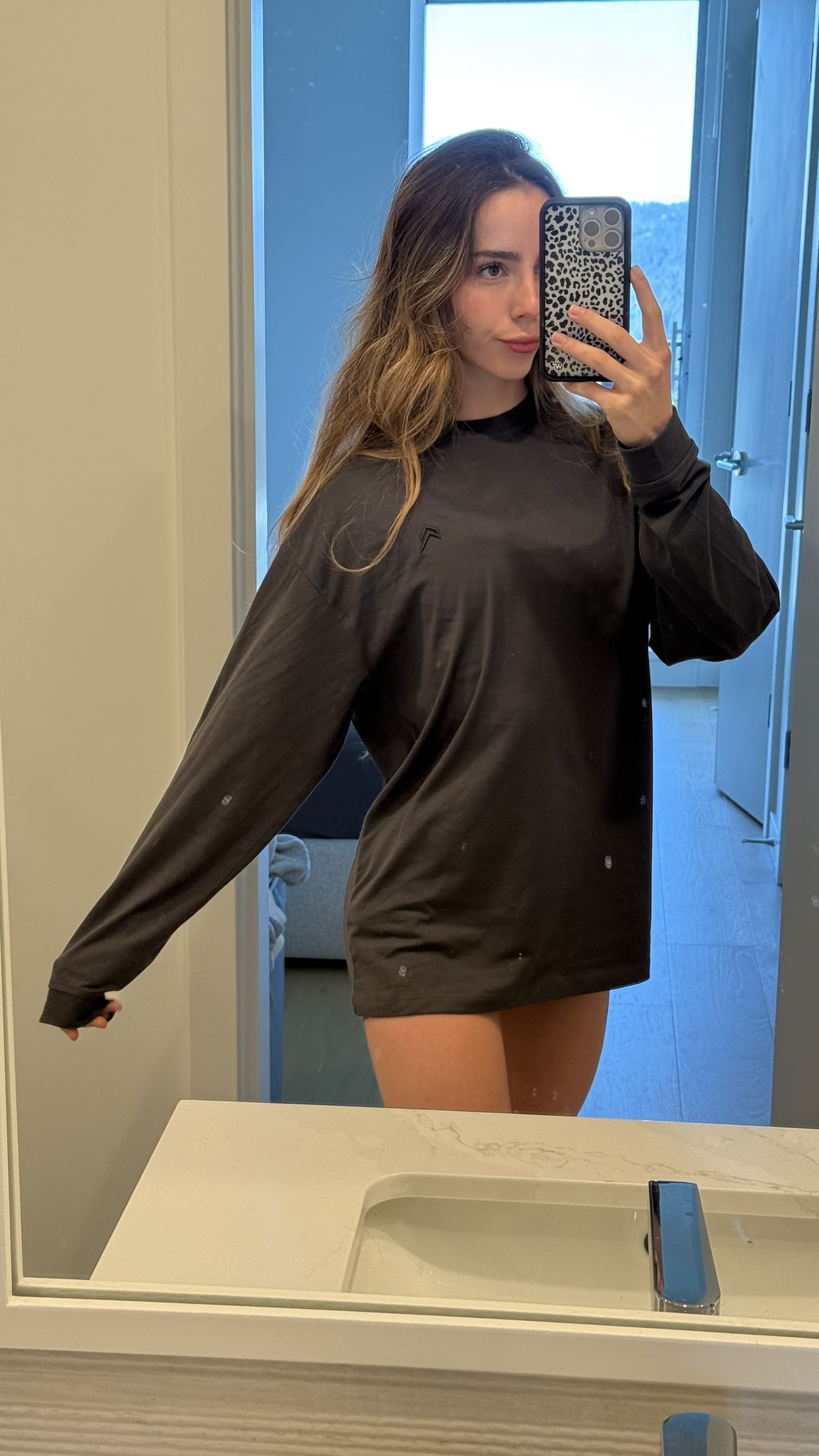 meelahrobbins snapchat image archive image