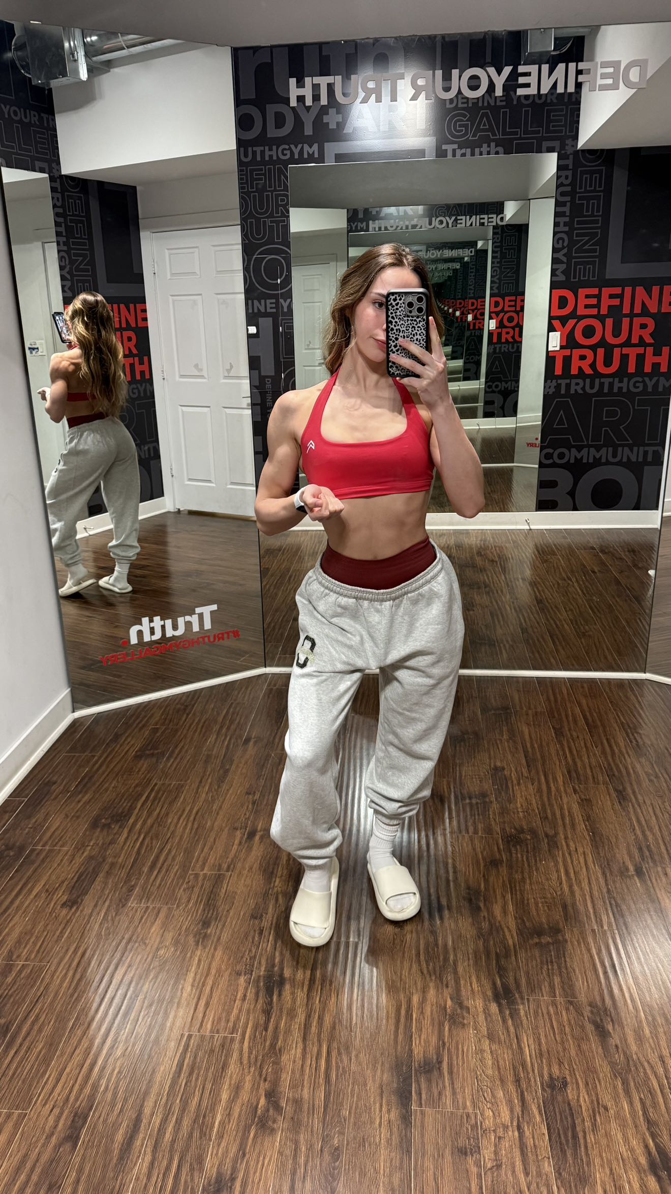 meelahrobbins snapchat image archive image