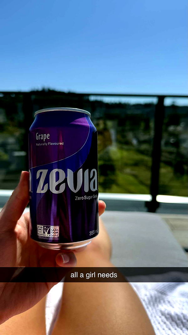 meelahrobbins image ~ Altpins