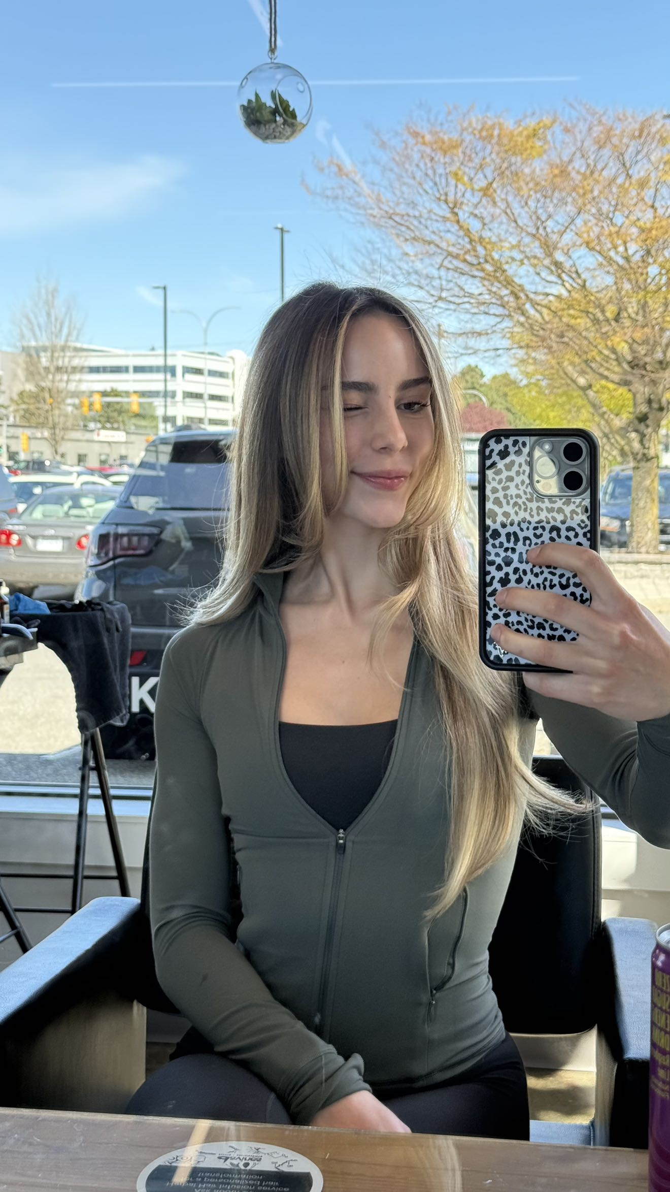 meelahrobbins snapchat image archive image