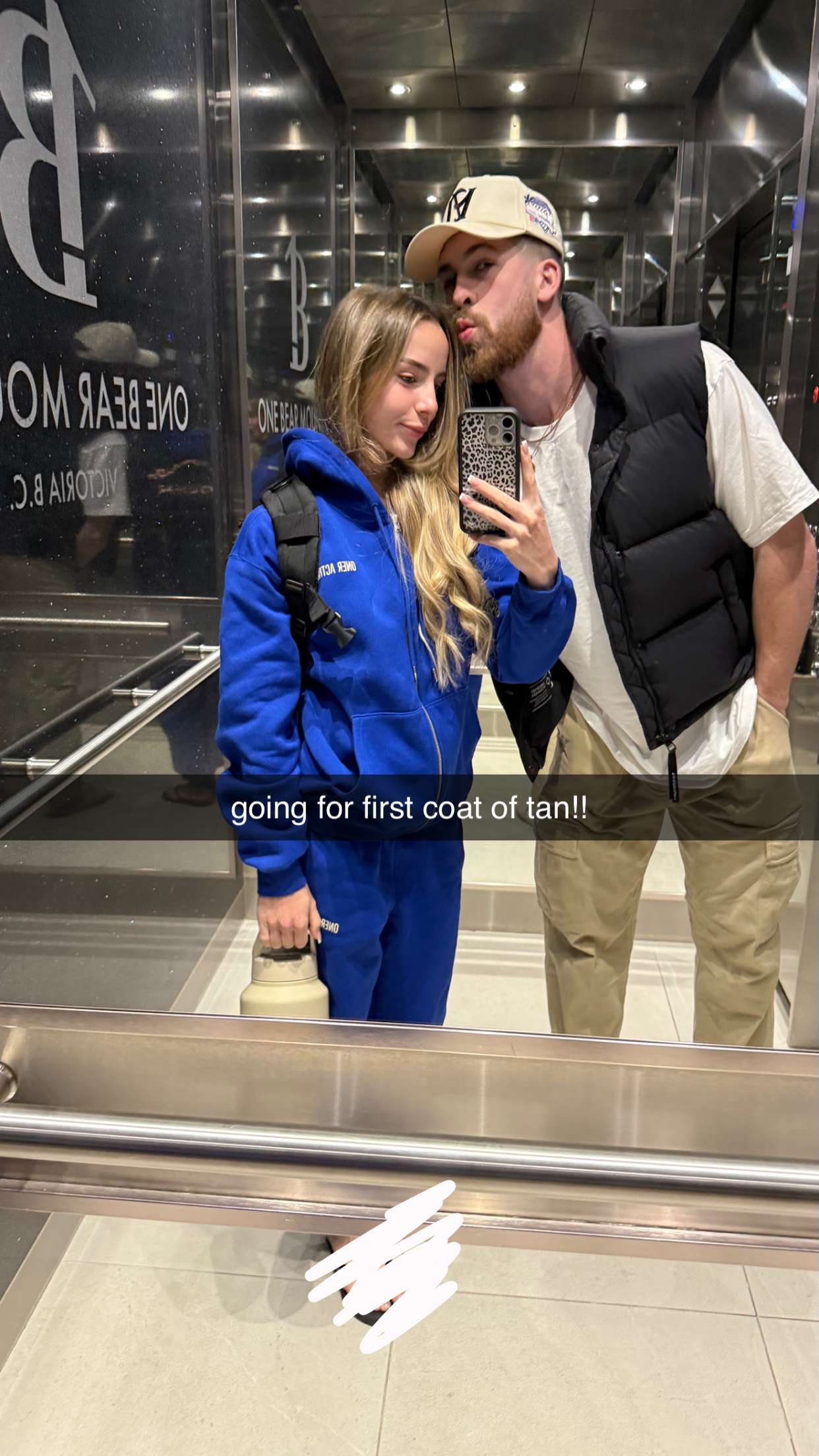 meelahrobbins snapchat image archive image