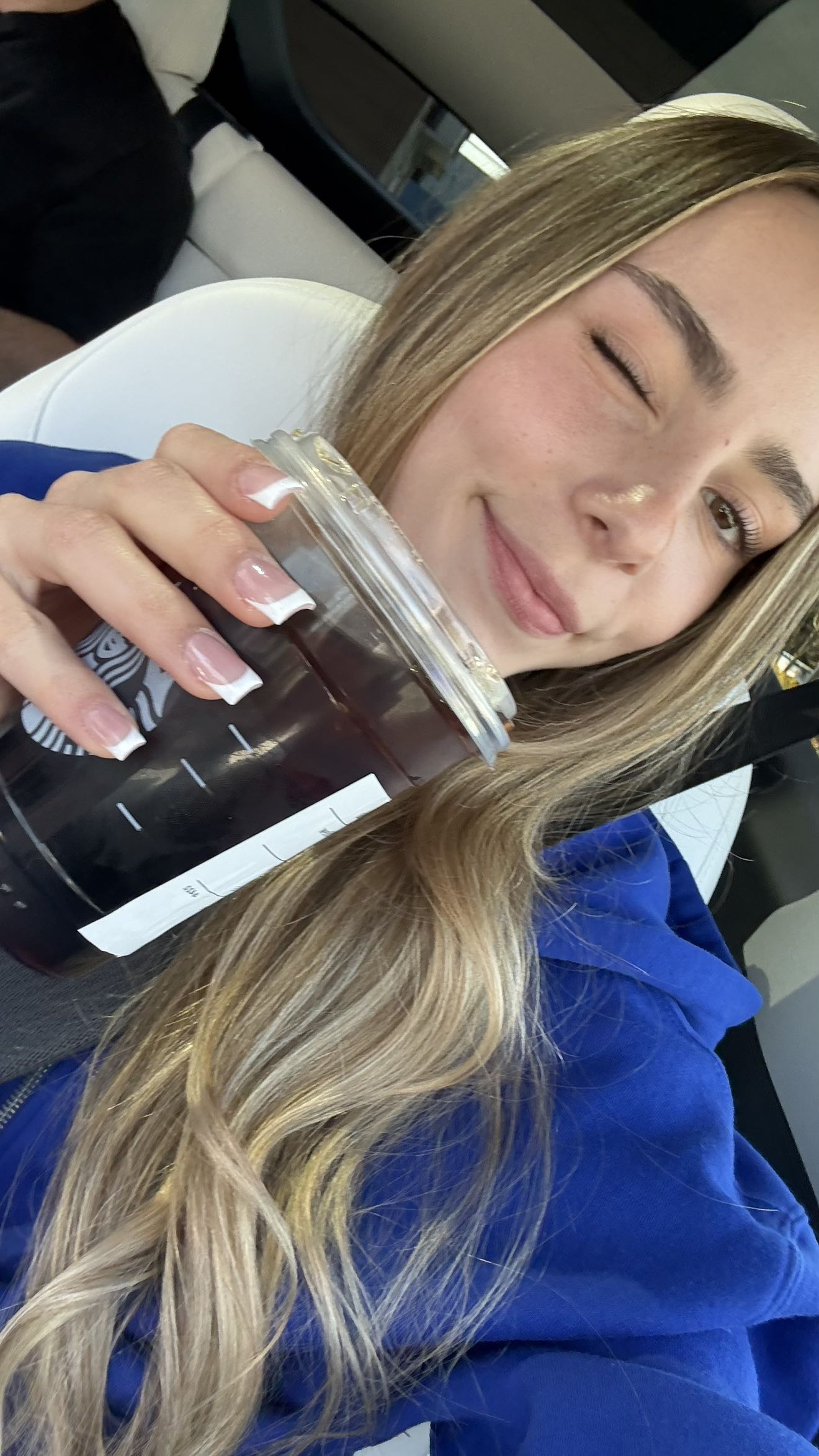 meelahrobbins snapchat image archive image