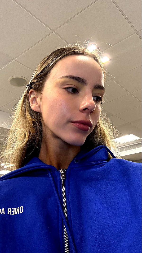 meelahrobbins image ~ Altpins