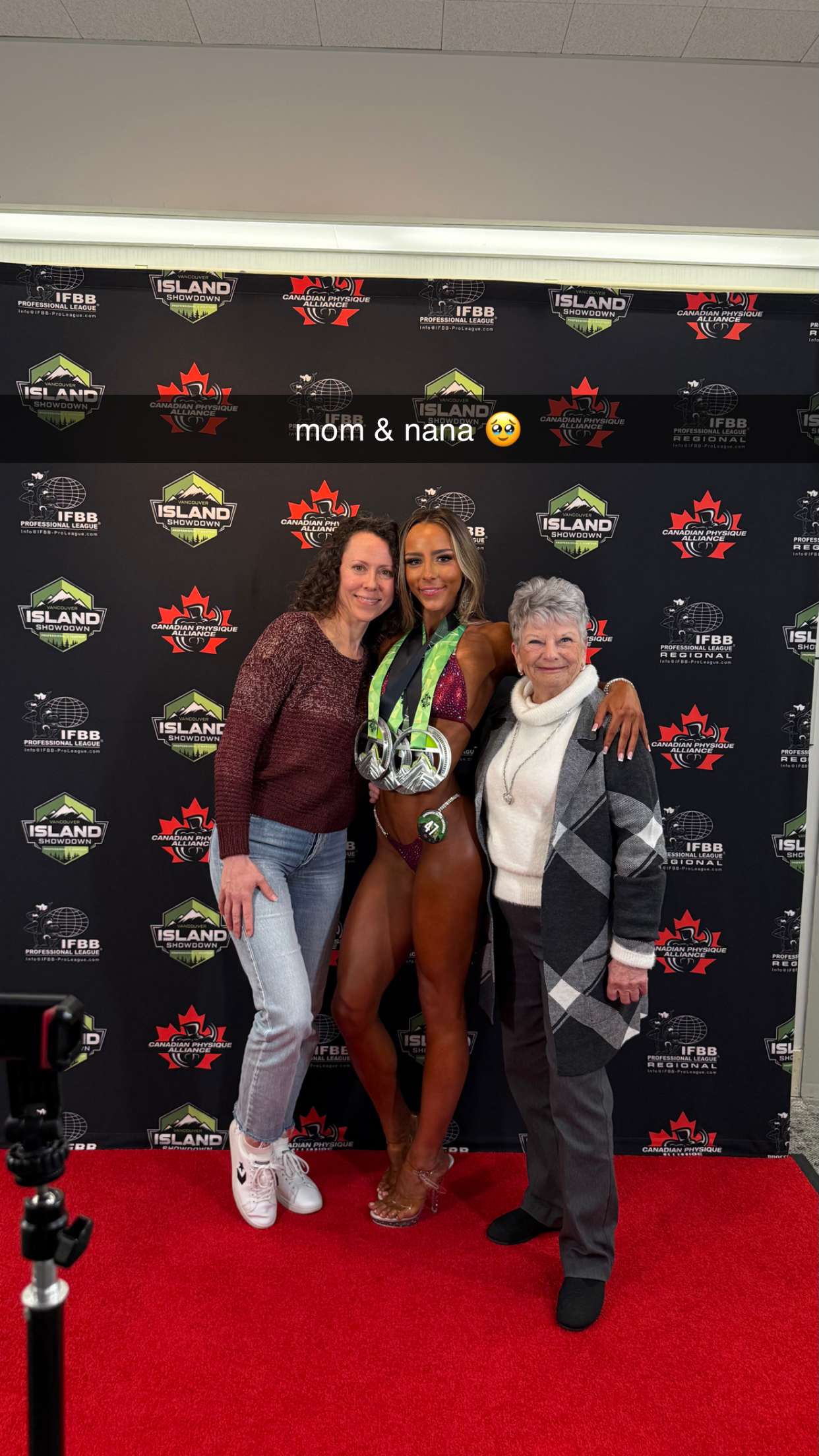 meelahrobbins snapchat image archive image