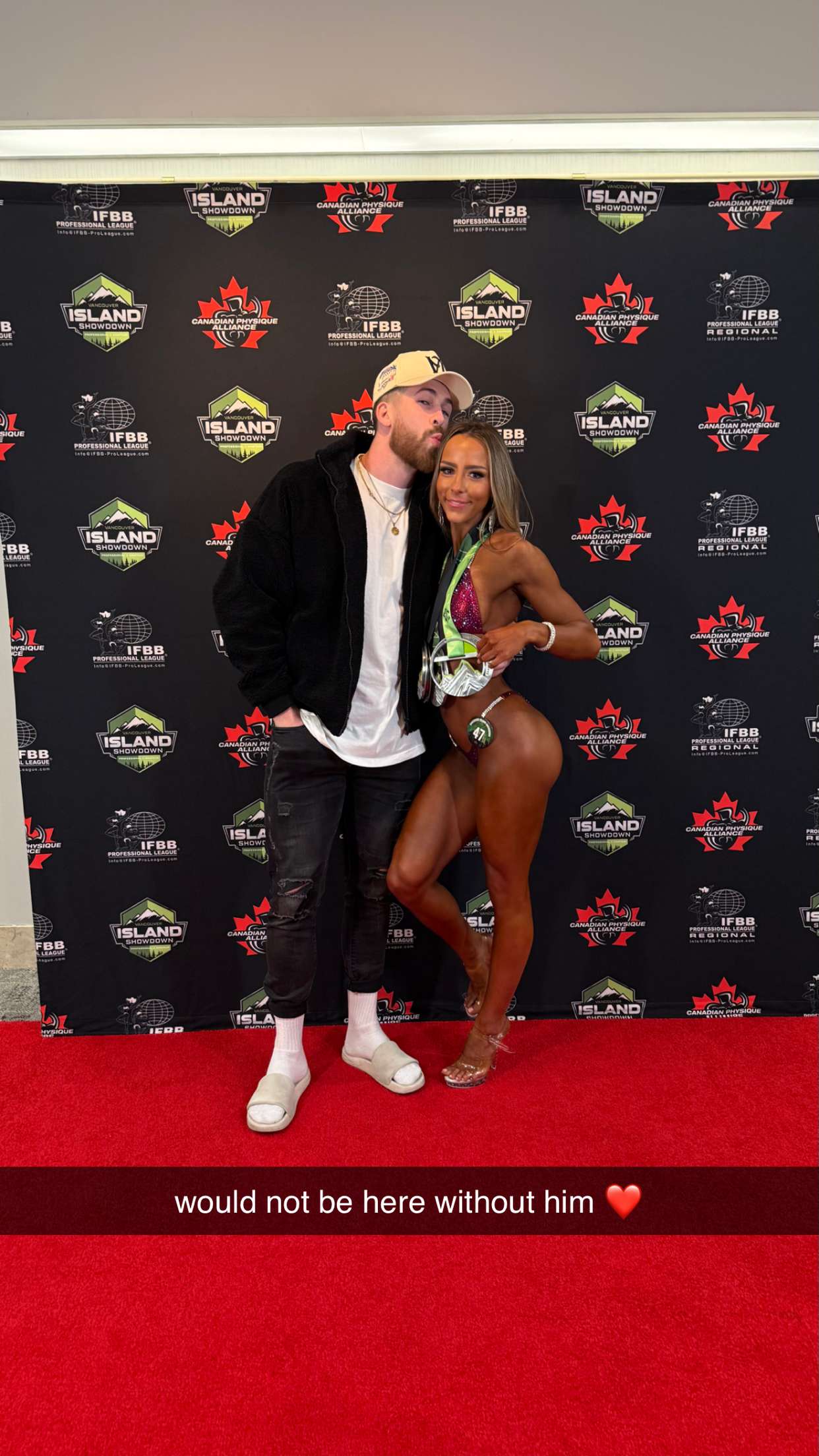 meelahrobbins snapchat image archive image