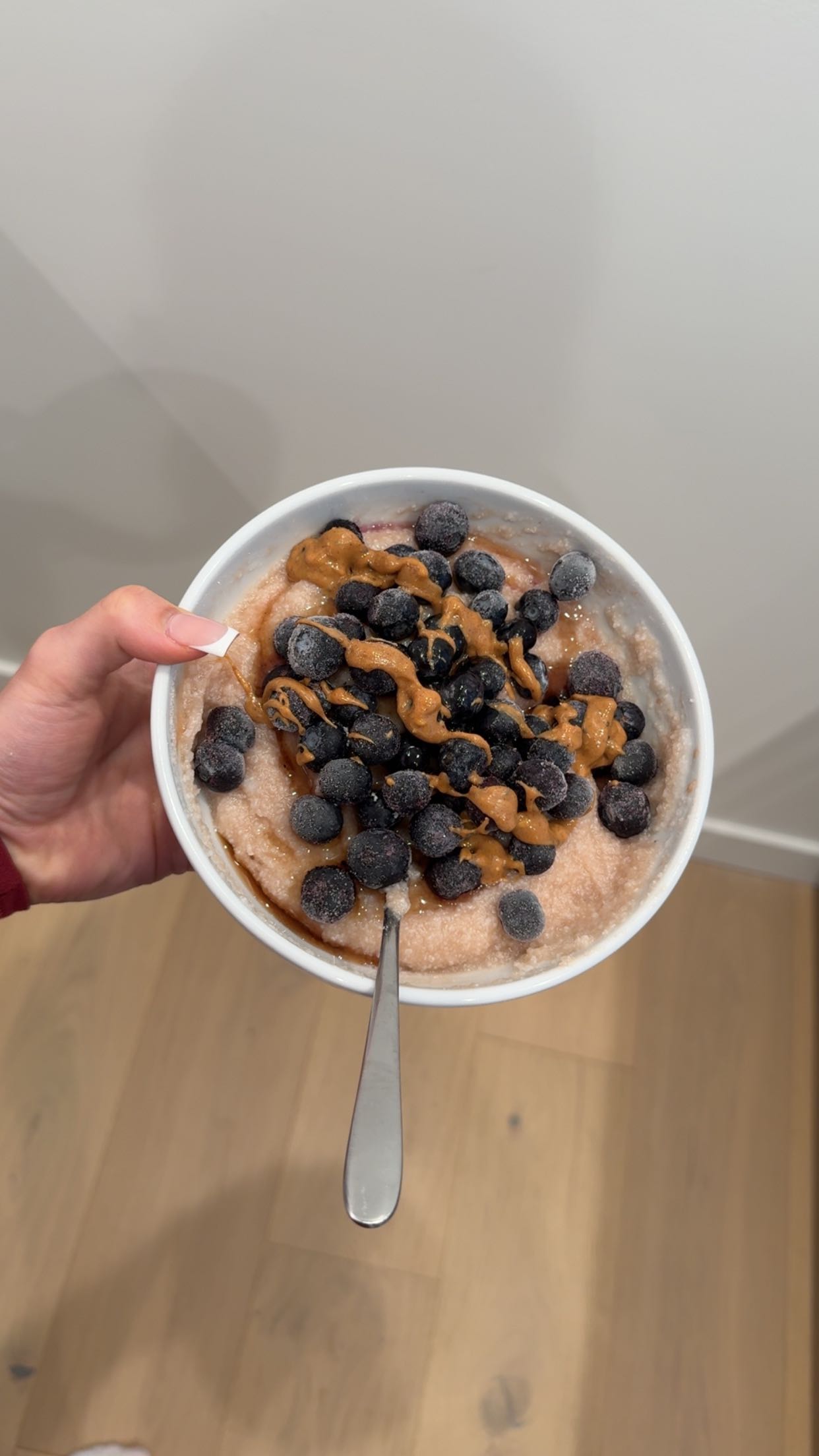 meelahrobbins snapchat image archive image