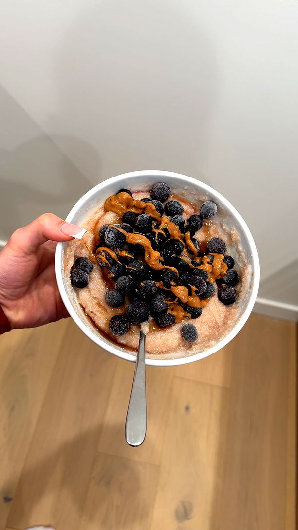 meelahrobbins image ~ Altpins