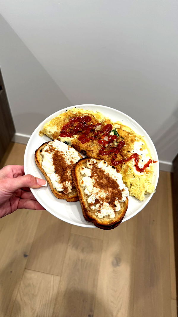 meelahrobbins image ~ Altpins