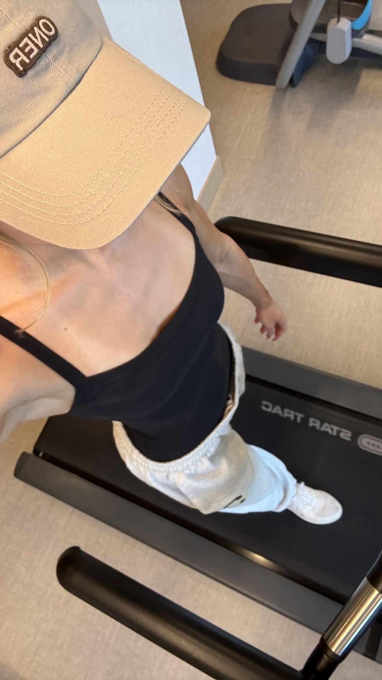 meelahrobbins snapchat image archive image