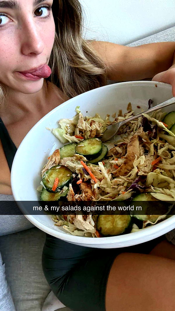 meelahrobbins image ~ Altpins