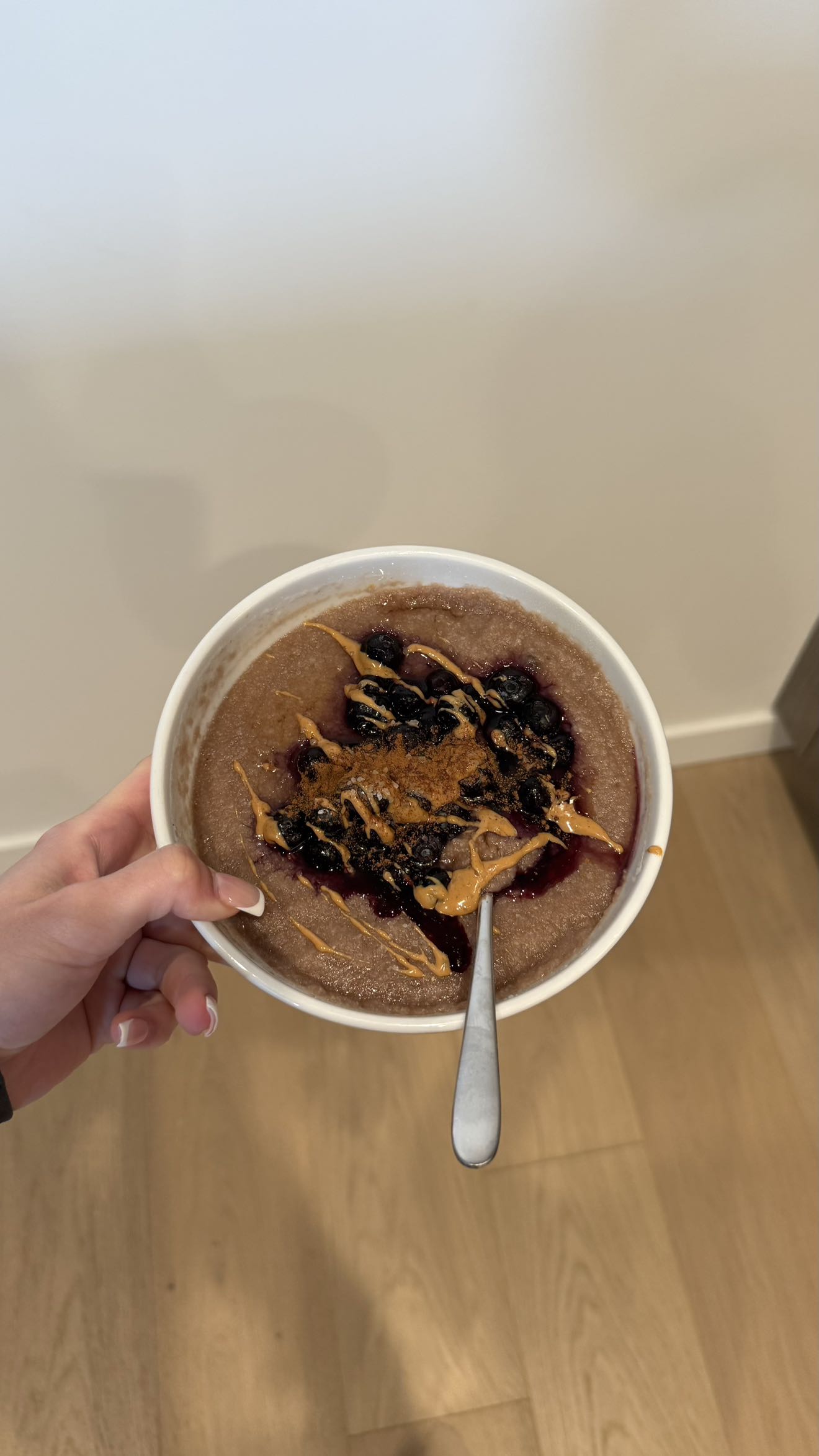 meelahrobbins snapchat image archive image