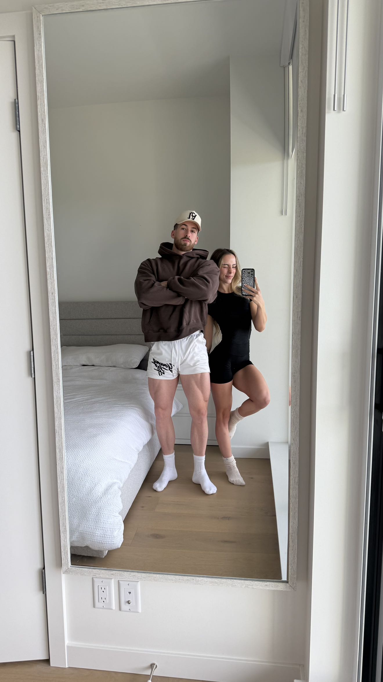 meelahrobbins snapchat image archive image