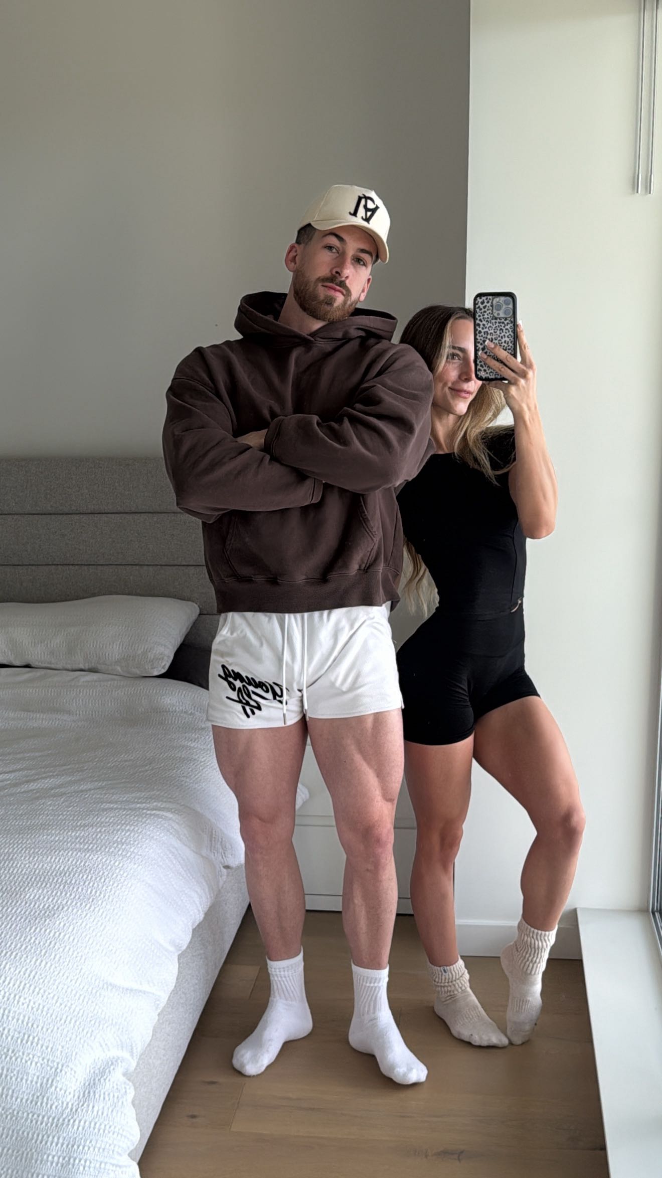 meelahrobbins snapchat image archive image