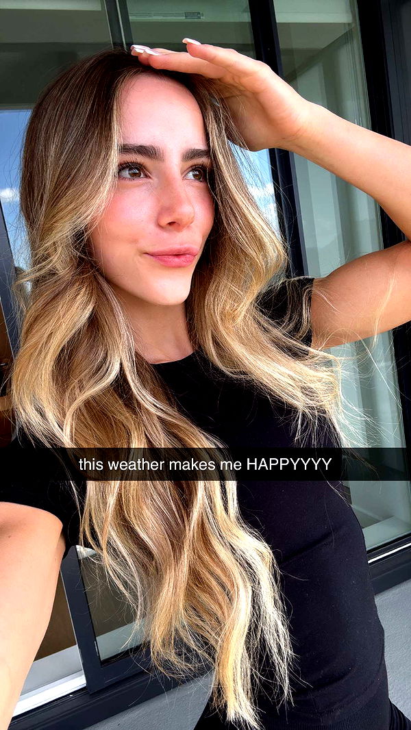 meelahrobbins image ~ Altpins