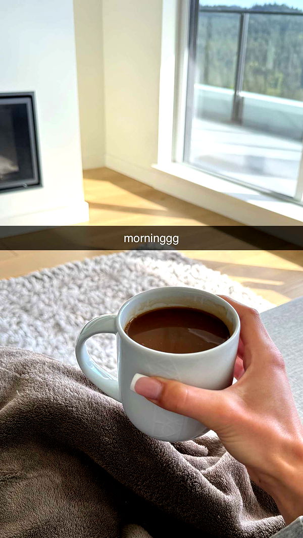 meelahrobbins image ~ Altpins