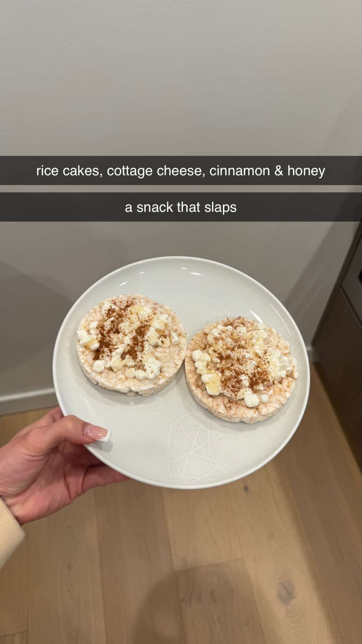 meelahrobbins snapchat image archive image