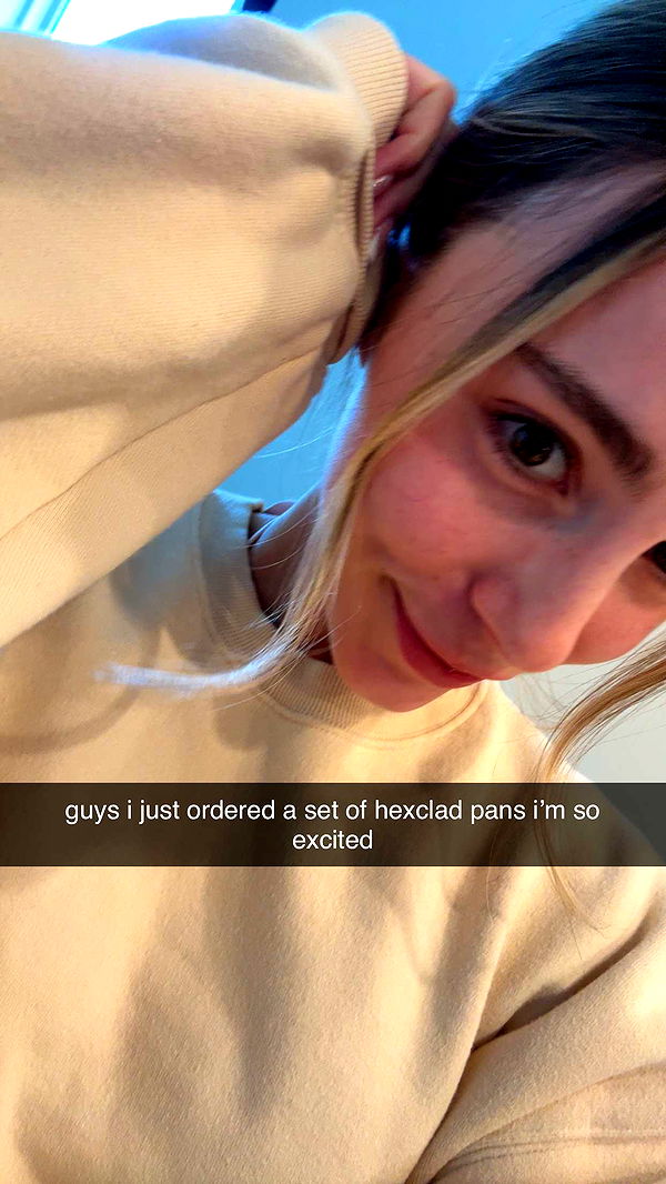 meelahrobbins image ~ Altpins