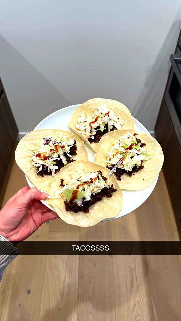 meelahrobbins image ~ Altpins