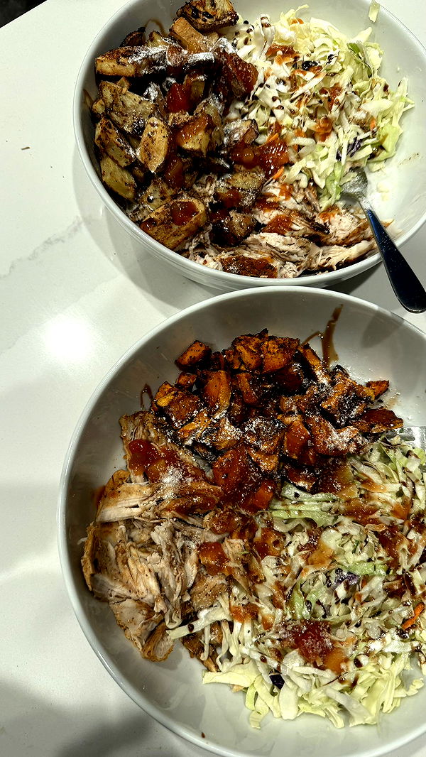 meelahrobbins image ~ Altpins