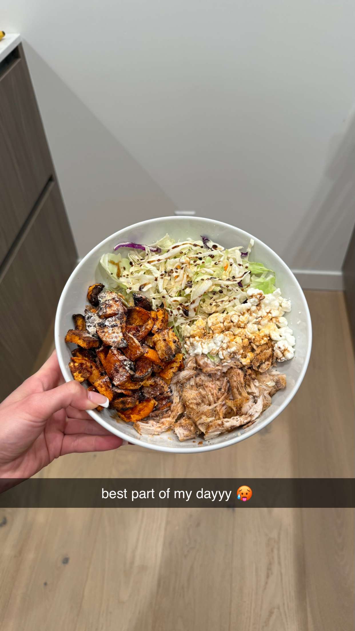 meelahrobbins snapchat image archive image