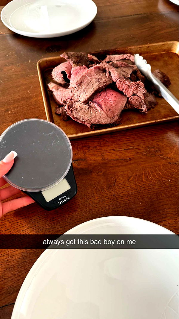 meelahrobbins image ~ Altpins