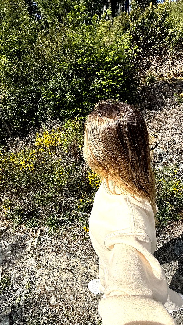 meelahrobbins image ~ Altpins