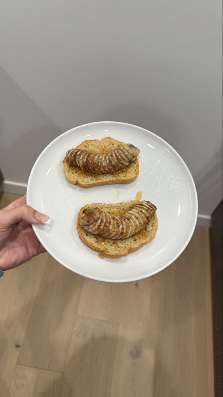 meelahrobbins snapchat image archive image