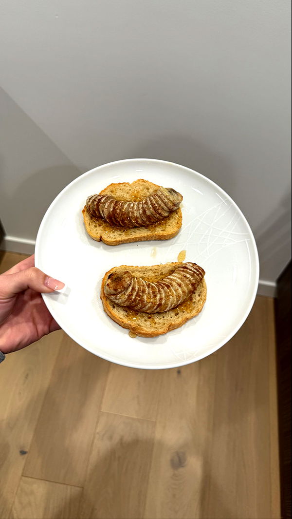 meelahrobbins image ~ Altpins