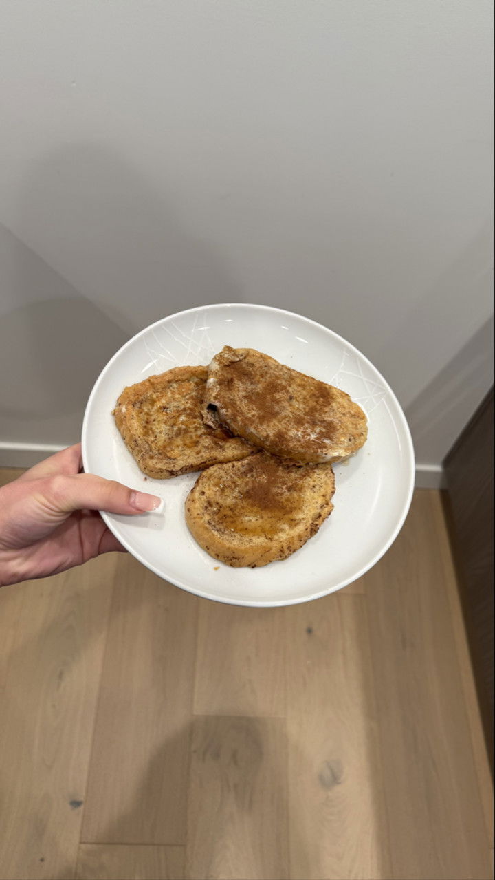 meelahrobbins snapchat image archive image