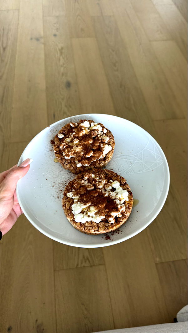 meelahrobbins image ~ Altpins