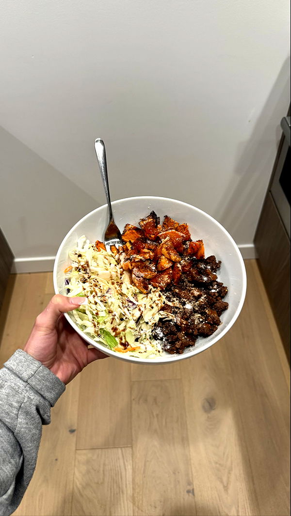 meelahrobbins image ~ Altpins