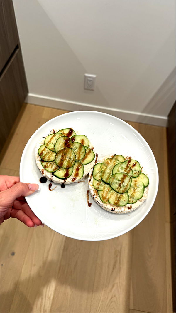 meelahrobbins image ~ Altpins