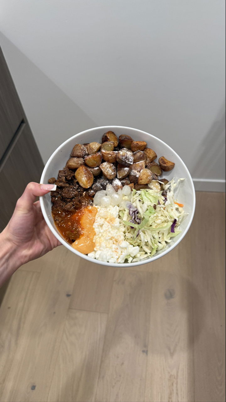 meelahrobbins snapchat image archive image