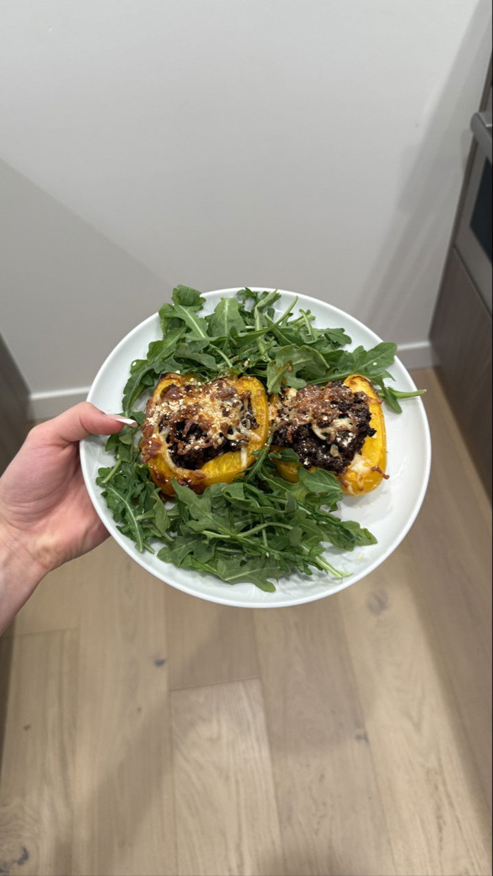 meelahrobbins snapchat image archive image