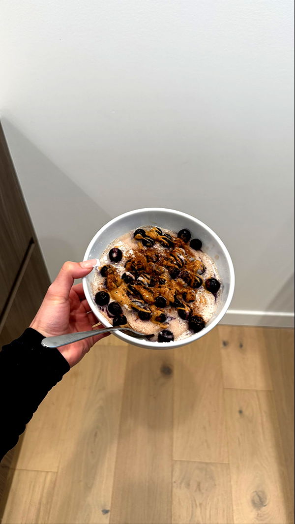 meelahrobbins image ~ Altpins