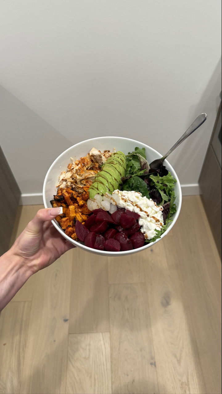 meelahrobbins snapchat image archive image