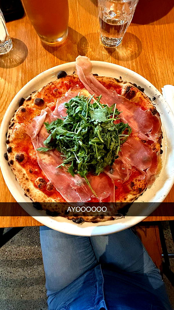 meelahrobbins image ~ Altpins