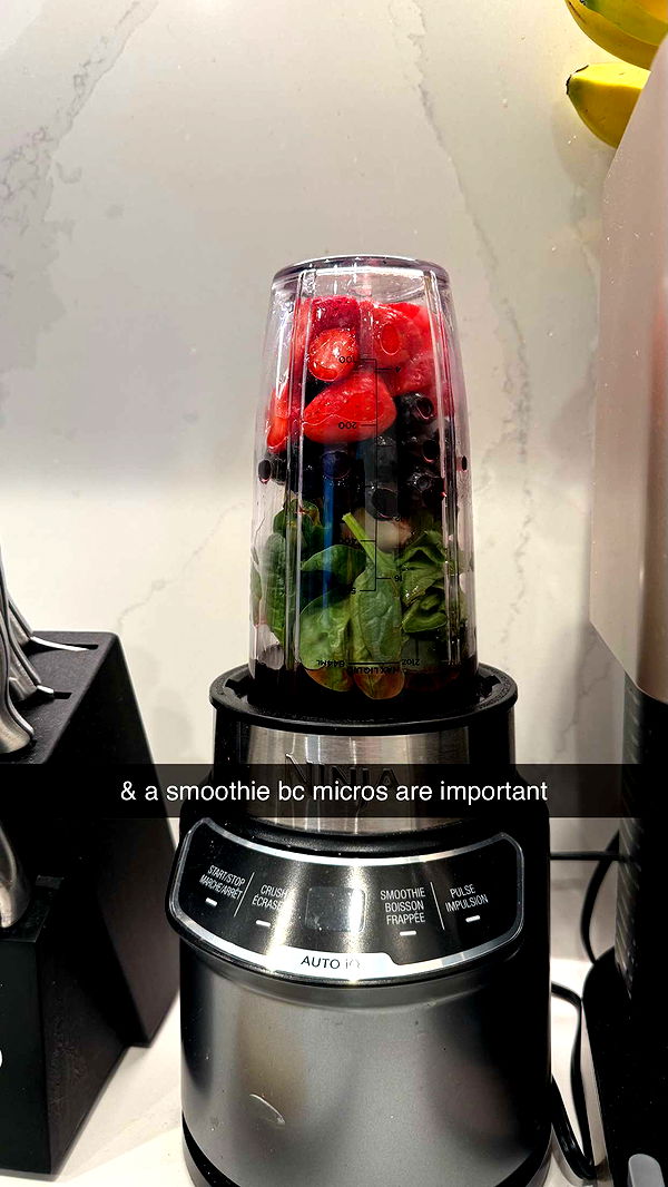 meelahrobbins image ~ Altpins