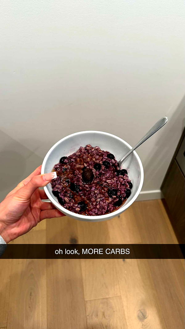 meelahrobbins image ~ Altpins