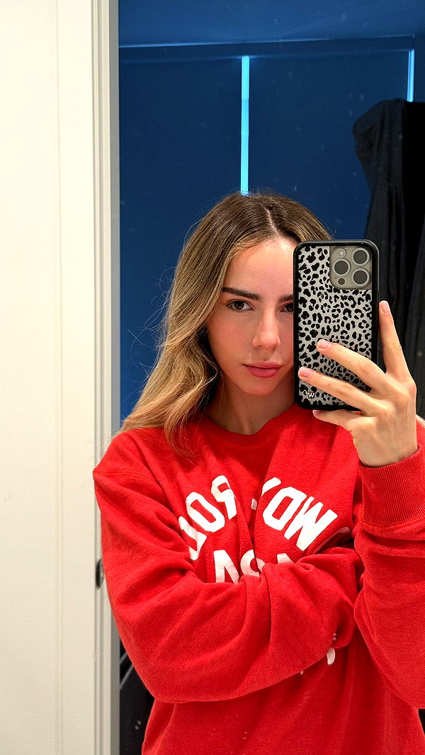 meelahrobbins image ~ Altpins