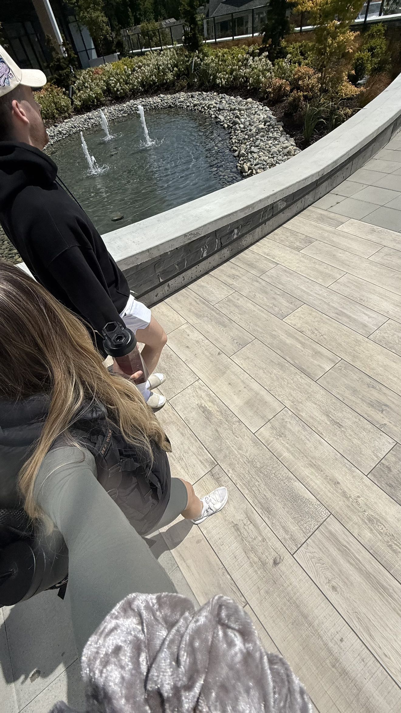 meelahrobbins snapchat image archive image