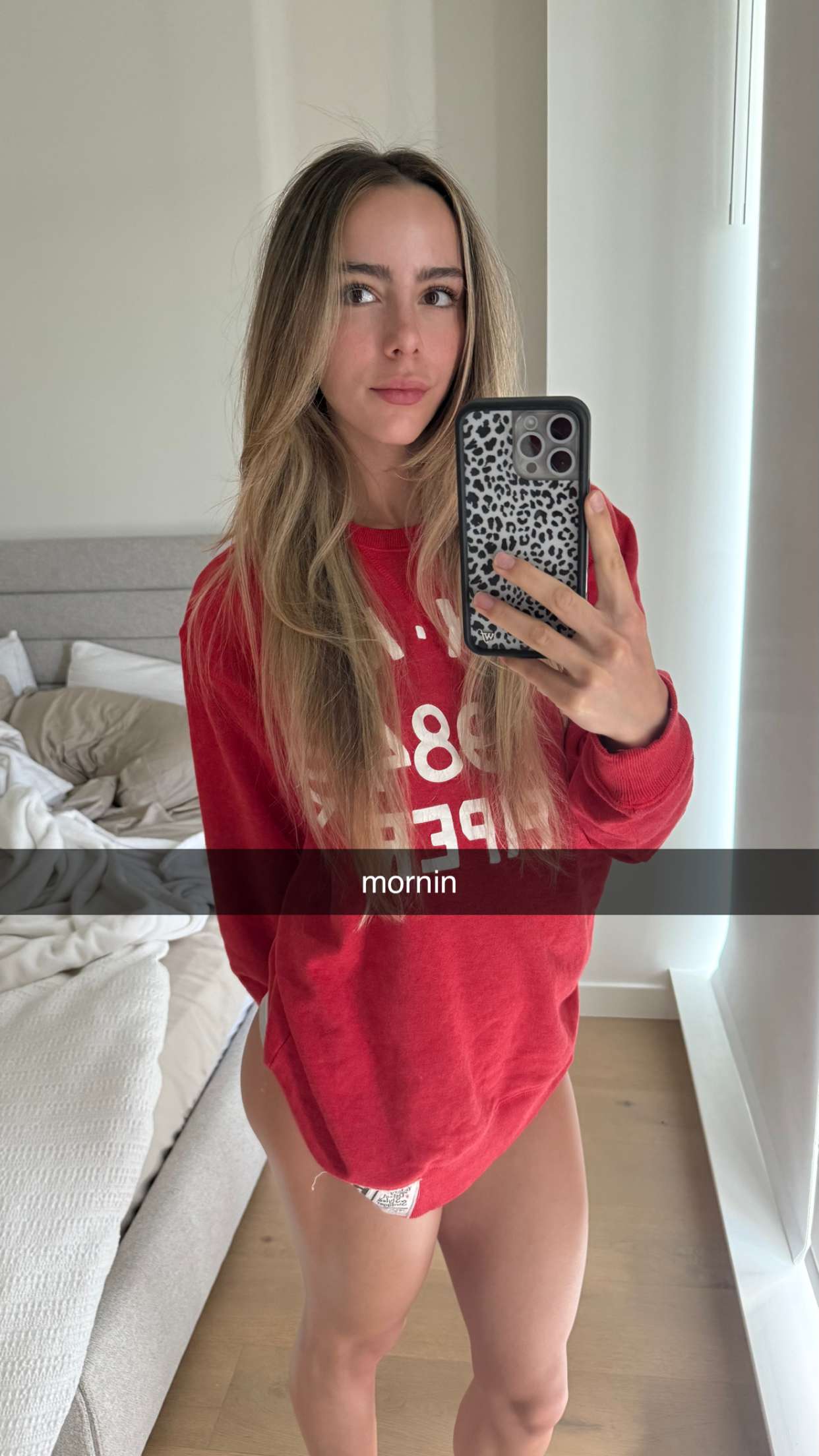 meelahrobbins snapchat image archive image