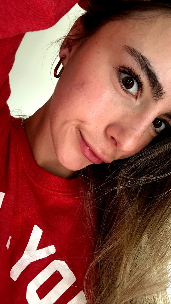 meelahrobbins image ~ Altpins