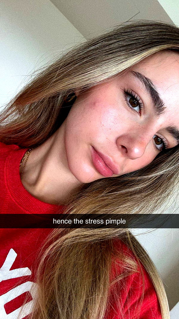 meelahrobbins image ~ Altpins