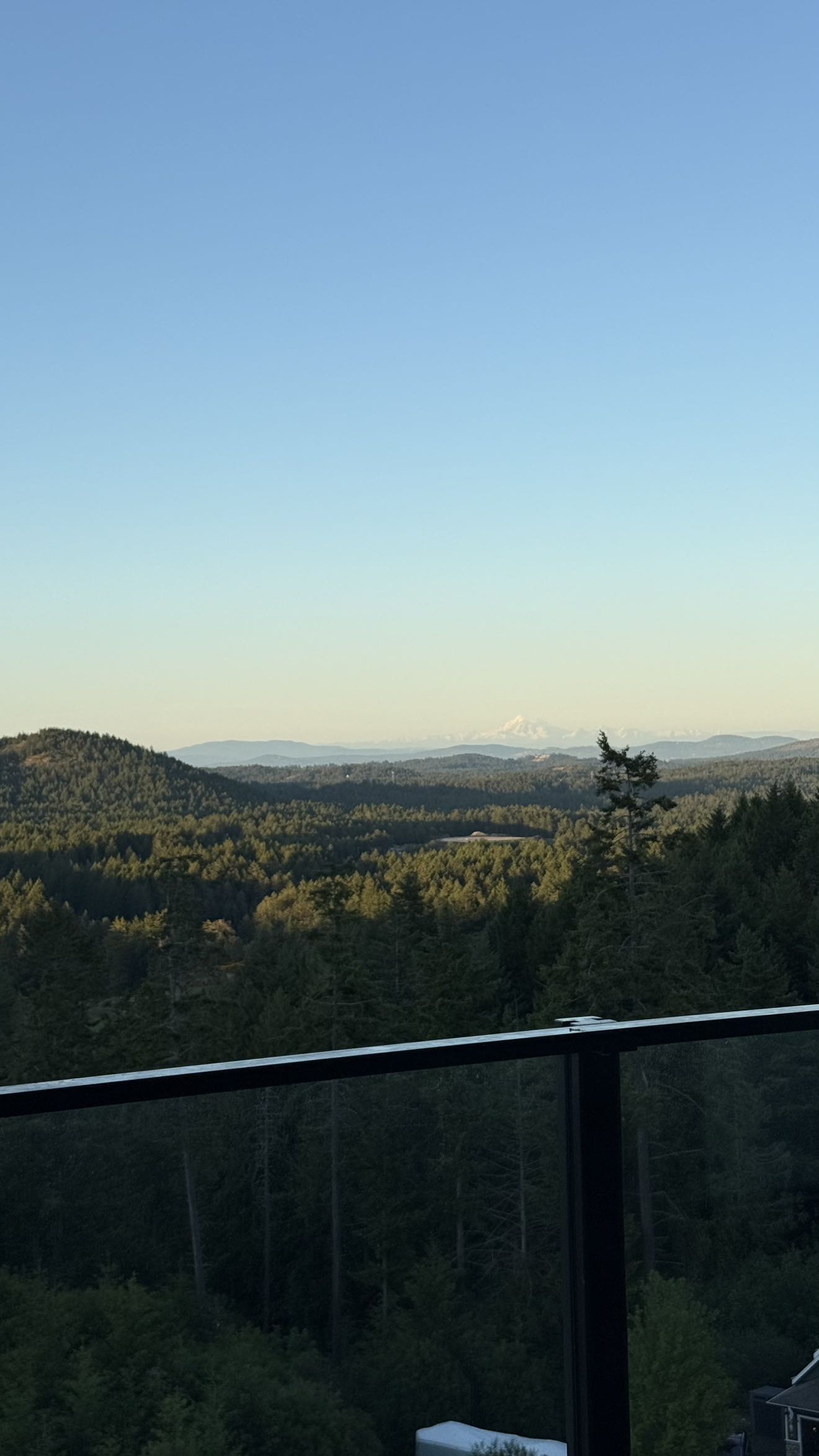 meelahrobbins snapchat image archive image