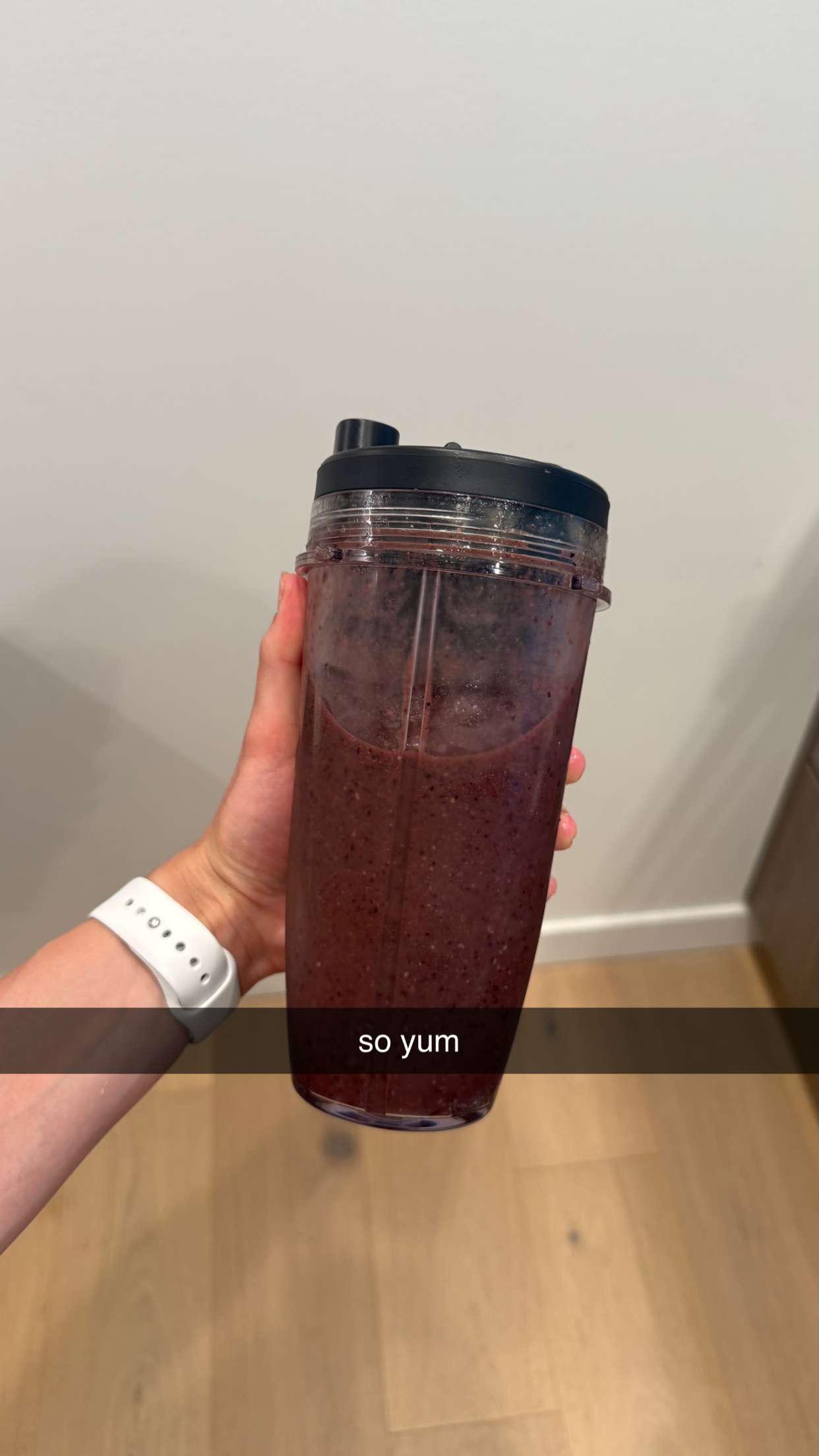 meelahrobbins snapchat image archive image