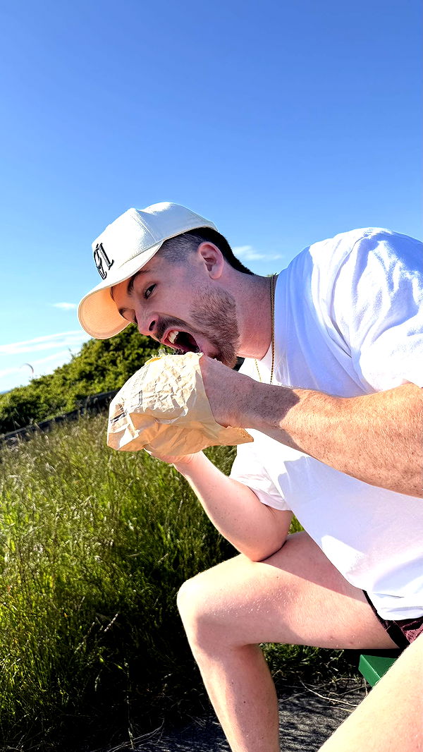 meelahrobbins image ~ Altpins