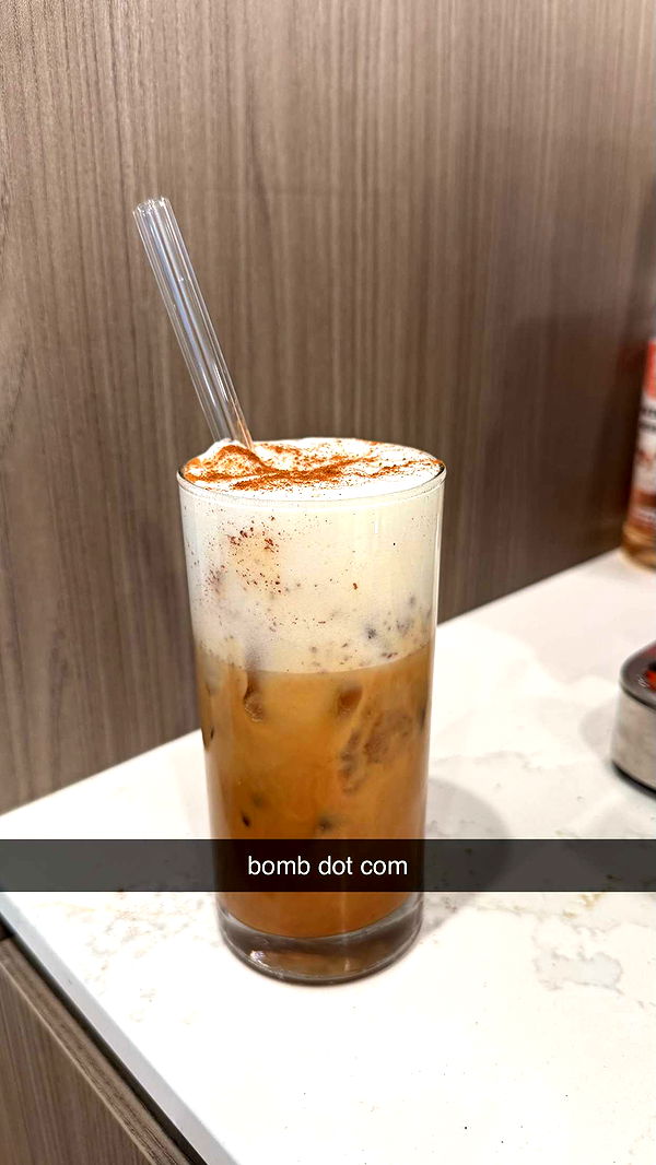 meelahrobbins image ~ Altpins